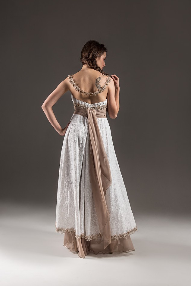 ABITO-DA-SPOSA-EQUOSOLIDALE 2-01